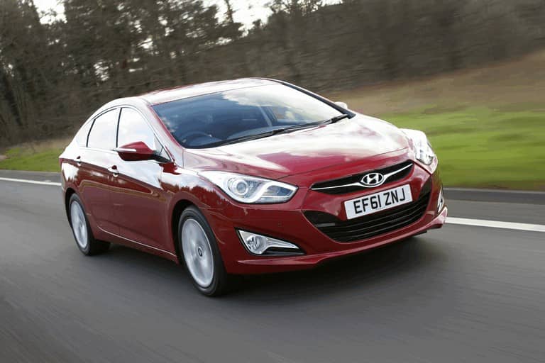 hyundai-i40 used to describe our The top 10 Best Vehicles for UK Taxi Drivers blog